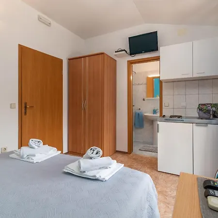 Apartments Villa Magdalena Trogir Exterior photo
